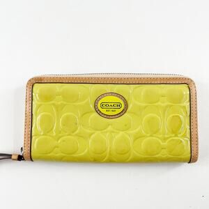 Coach Peyton Patent Leather Signature C Zip Around Wallet Neon Green